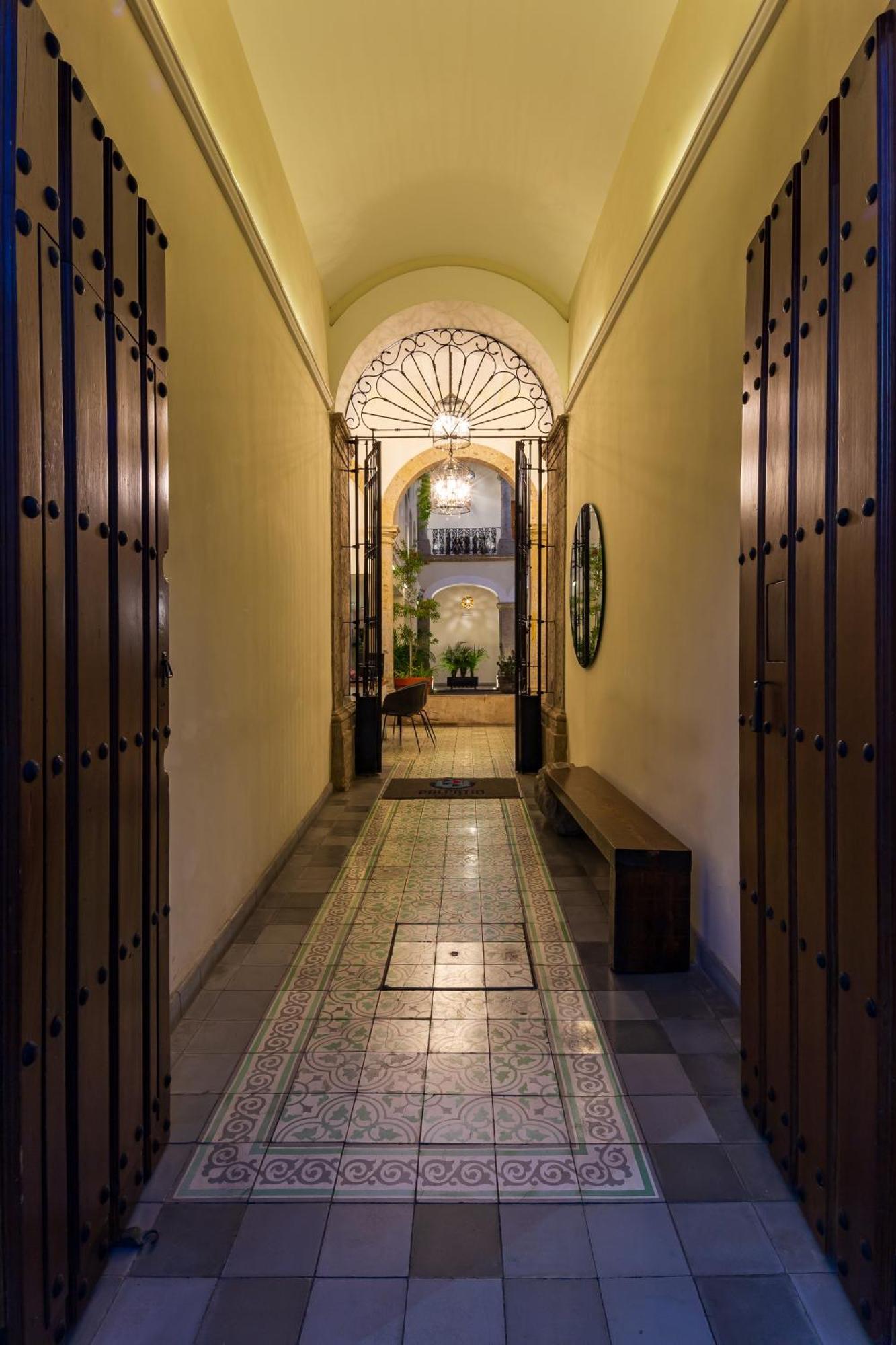 Palpatio Hotel Boutique Гуадалахара Екстериор снимка